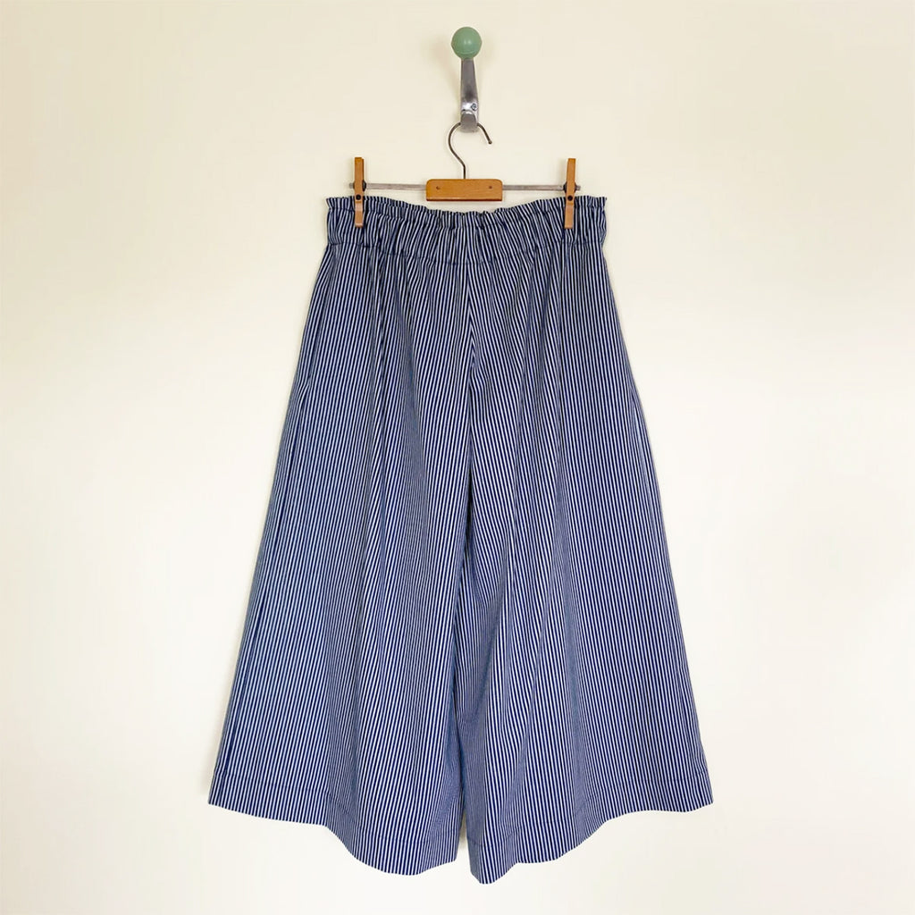 Wide Leg 3/4 length trousers in beautiful 8 oz organic Navy & Natural Stripe Denim, a really wide leg and side seam pockets with ruched elasticated with elasticated waistband and side seam pockets.