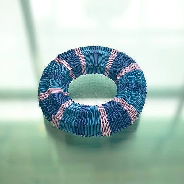 bold chunky blue and purple paper bracelet by Rike Lenzing in blue, lilac and purple paper 