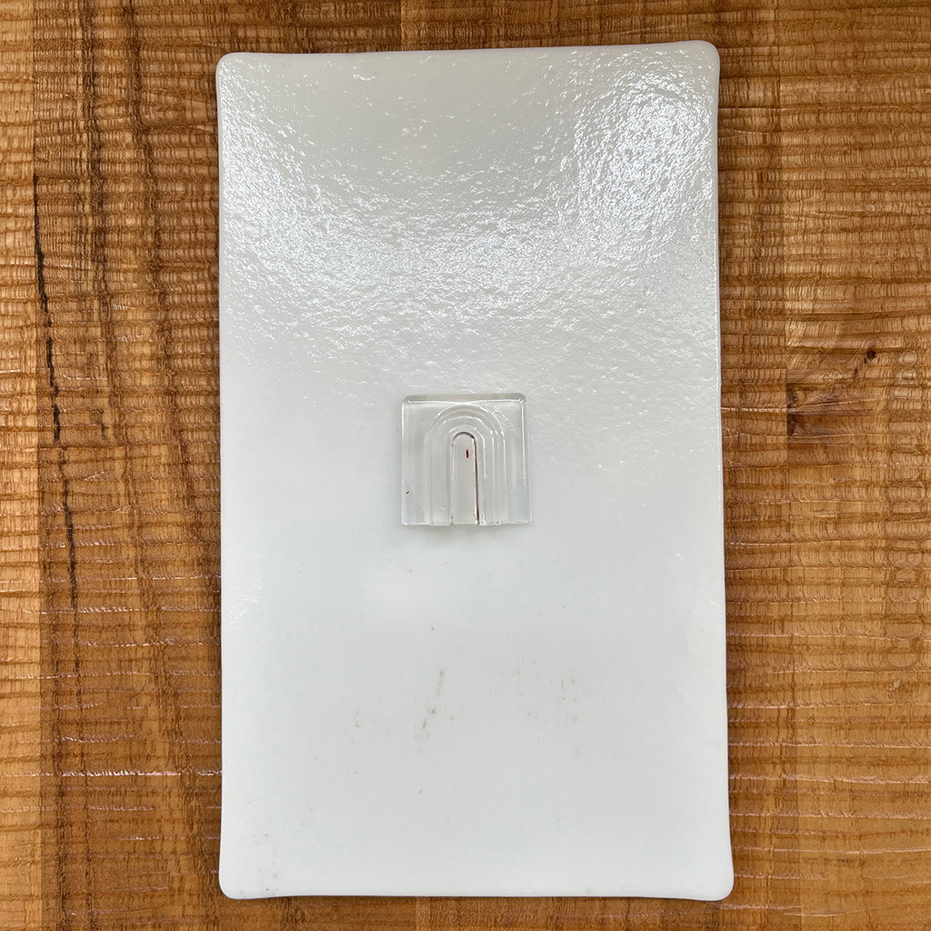 the back of Handmade glass cyanotype by Verity Pulford showing the hanging fixture